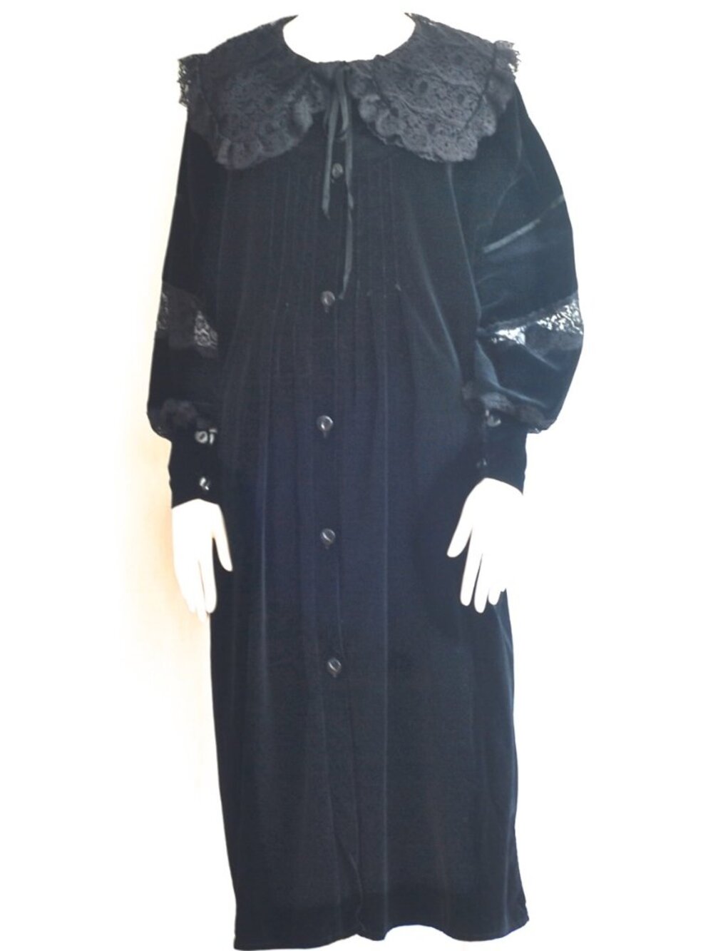 Janice Bell Kensington Palace London 1970's Velvet & Lace Duster
